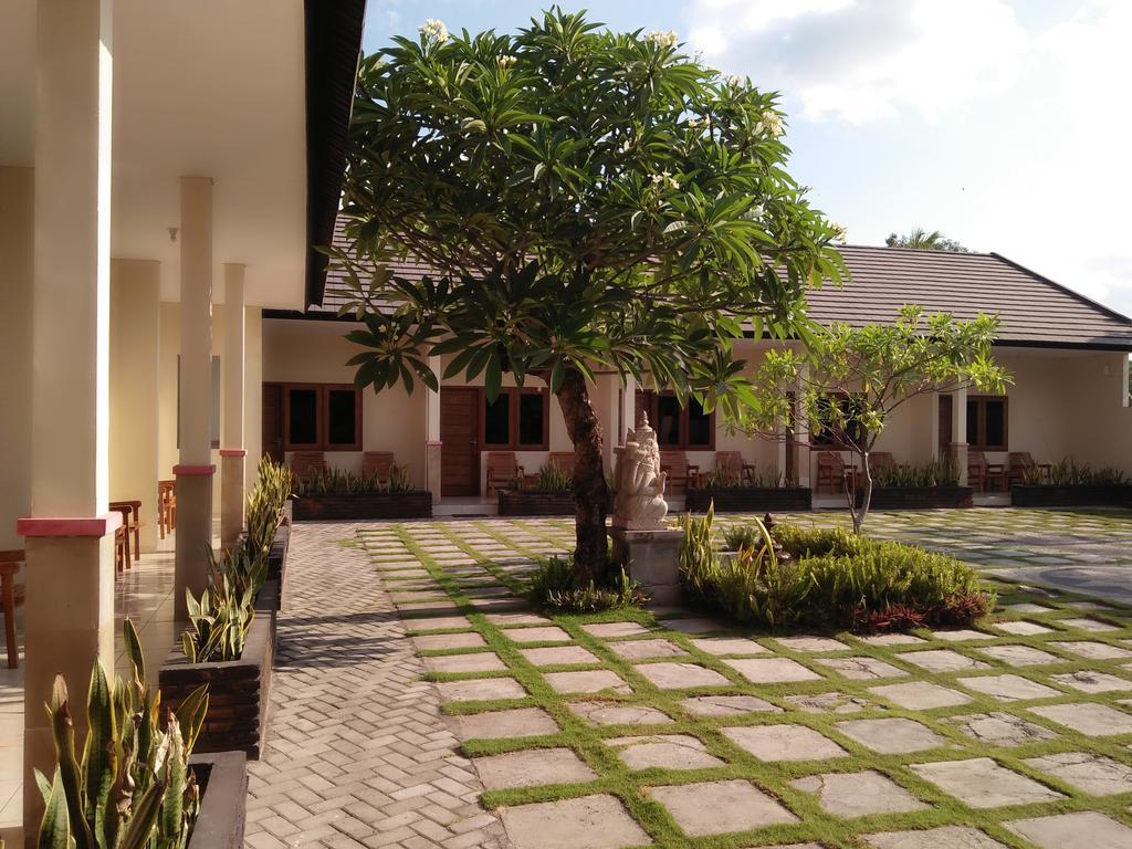 DeKa Homestay Mataram Dış mekan fotoğraf